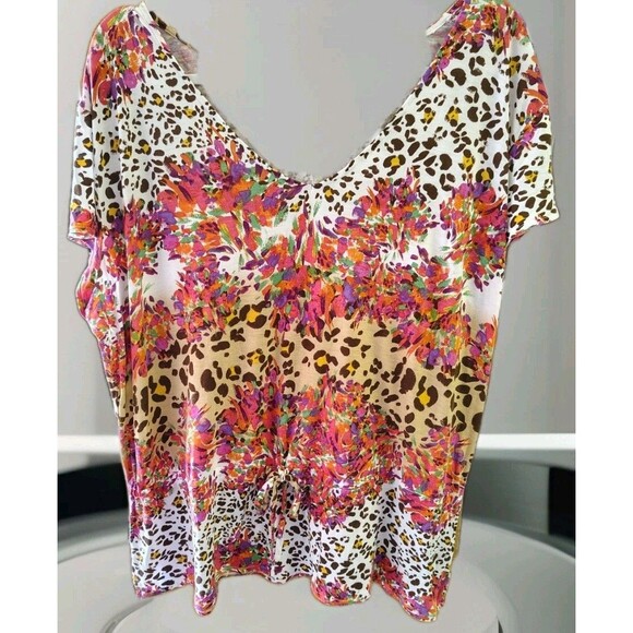 LYS Blouse Size 1X Floral Tie Rayon Short Sleeve V Neck - Picture 1 of 7